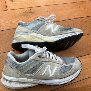 Good condition New Balance grey ENCAP sneakers